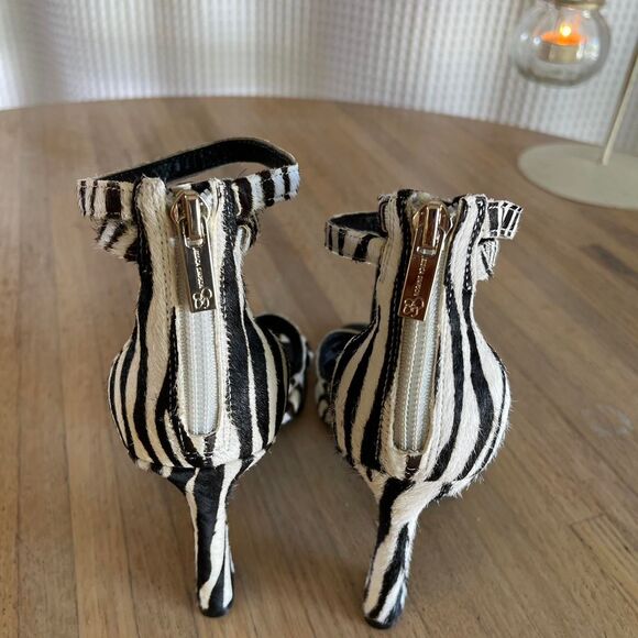 Jessica‎ Simpson Zebra Pony Hair Gladiator Heels Strappy Sandals Stilettos Sz 7M - Picture 5 of 8